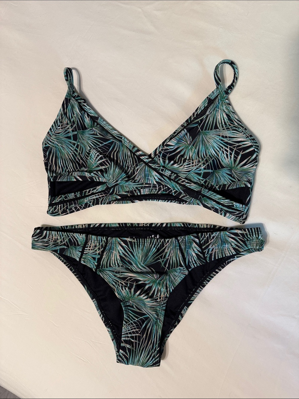 Tropical Leaf CABANA DEL SOL Black & Green WRAP TOP Bikini Set — Women's Swim
